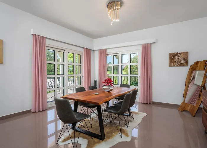 Diamanti Prime Location Rhodes City