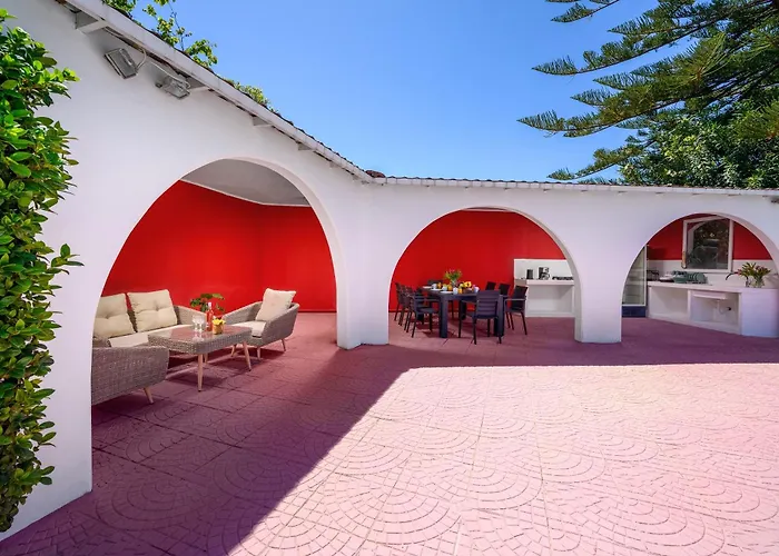 Diamanti Prime Location Villa