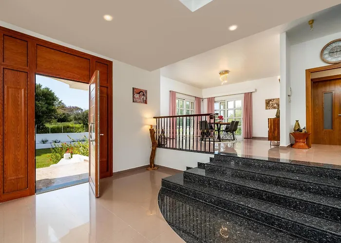 Villa Diamanti Prime Location *