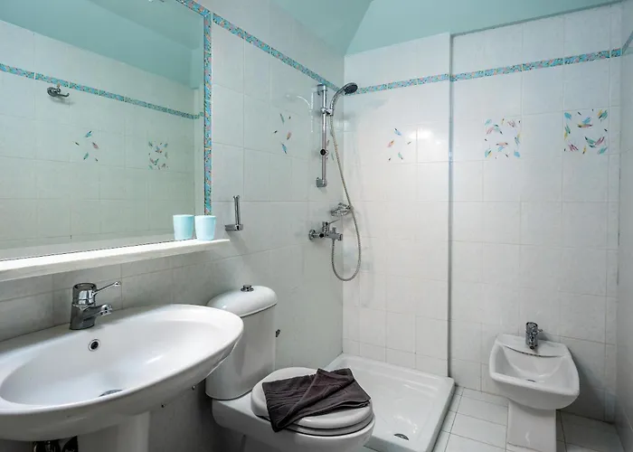 Diamanti Prime Location فيلة Rhodes City