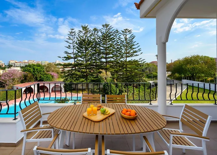 Diamanti Prime Location فيلة Rhodes City